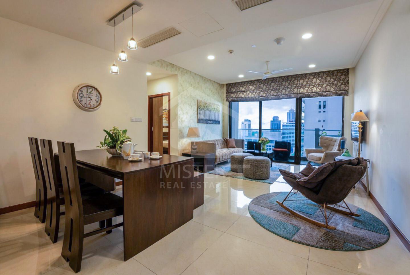 Apartment for Sale at Astoria - image 1