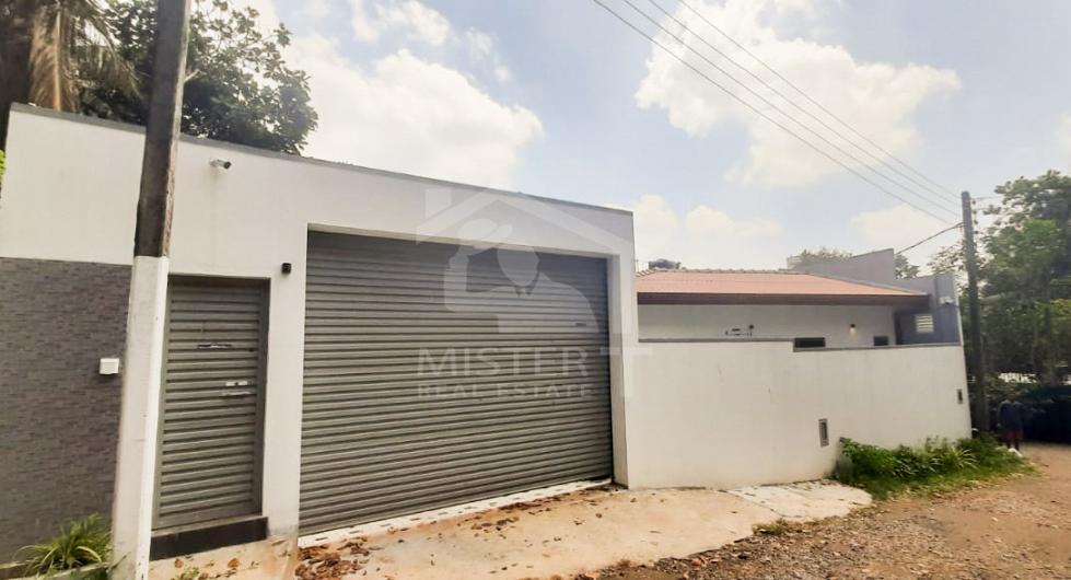 House for Sale in Pannipitiya - image 1