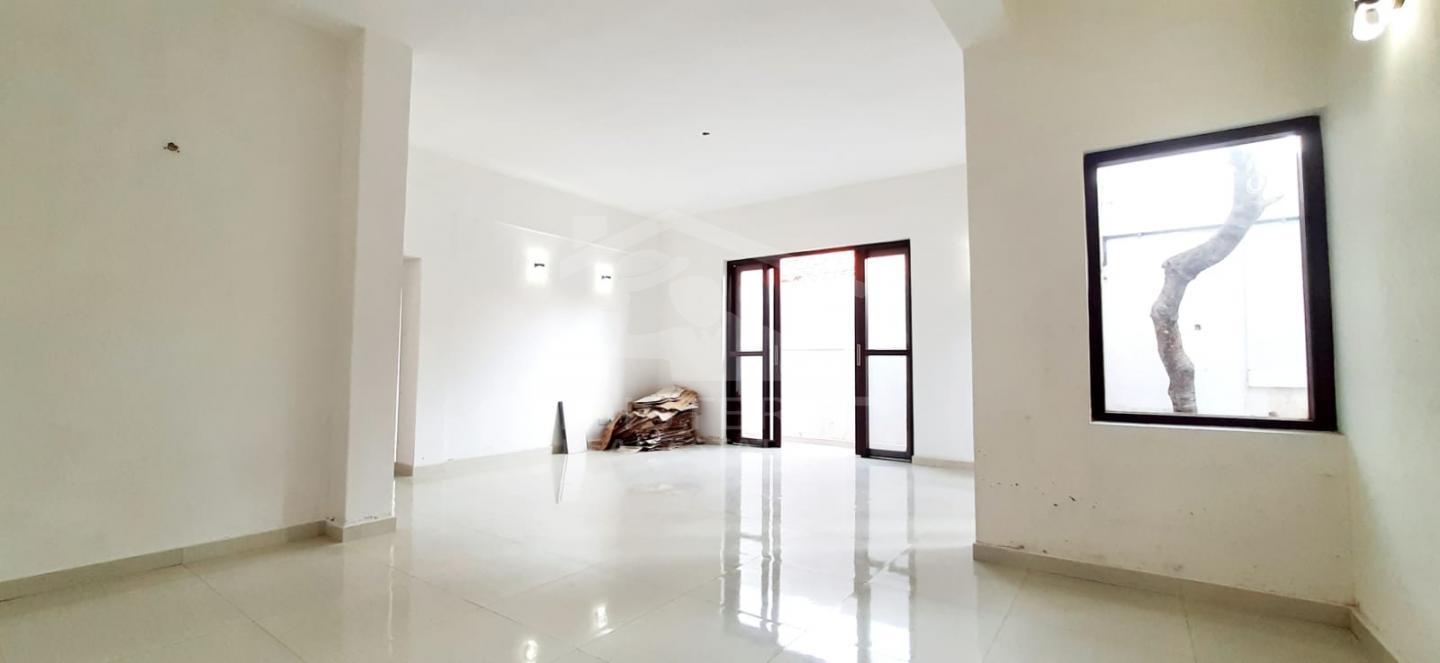 House for Sale in Mount Lavinia- image 2