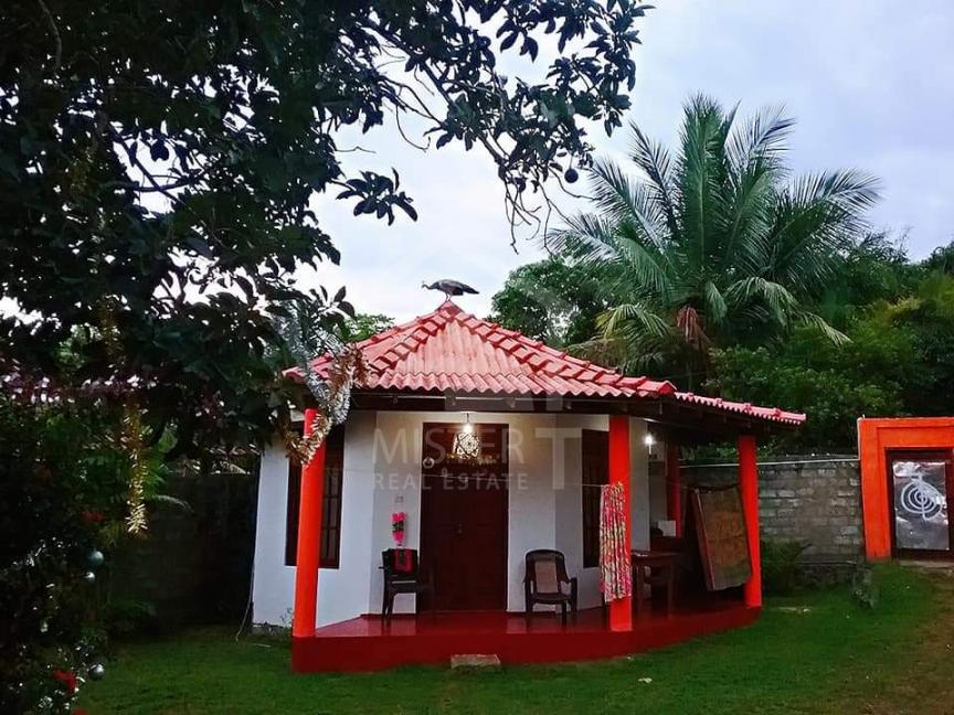 Commercial Property for Sale in Hikkaduwa - image 2