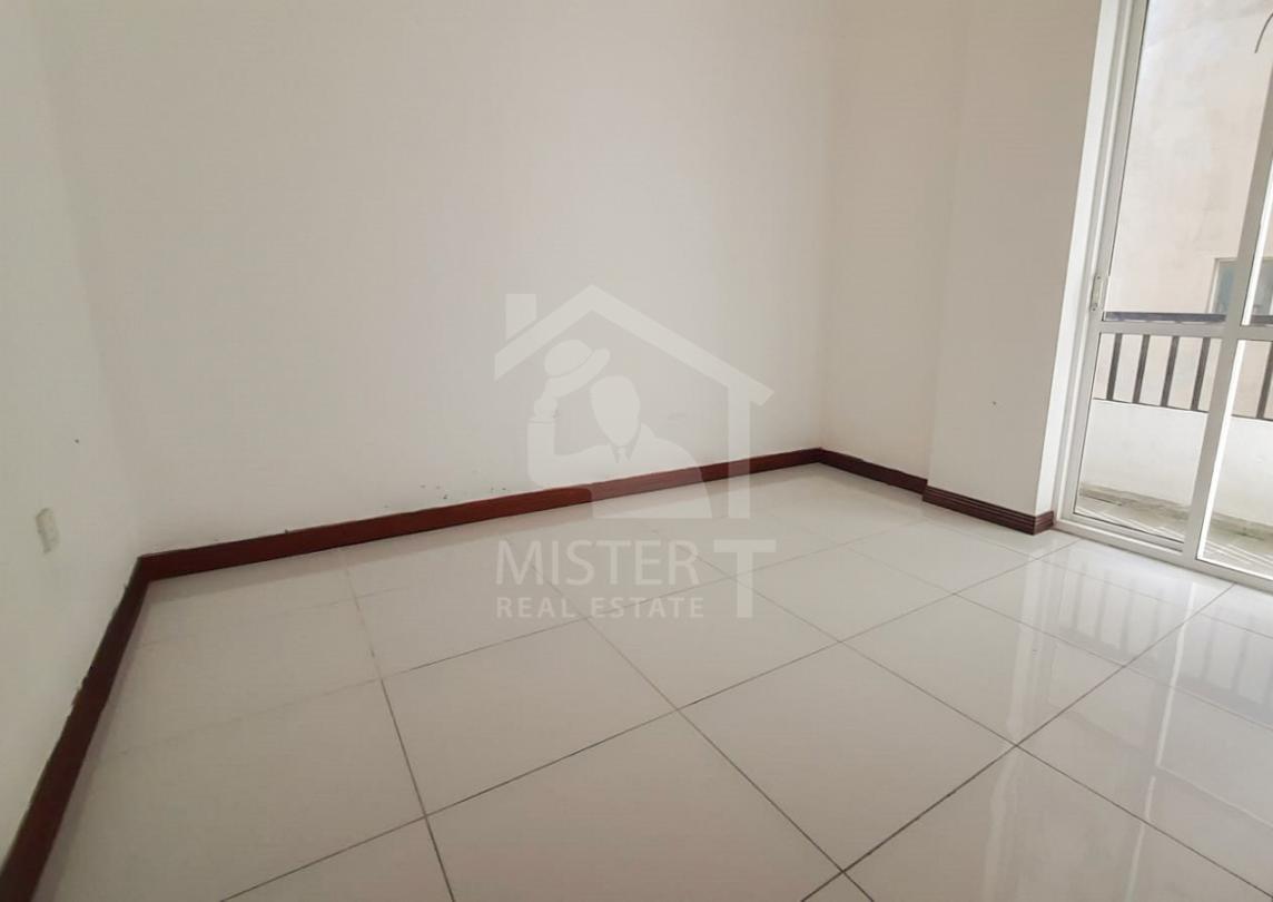 Apartment for Sale at ELegant 16- image 2