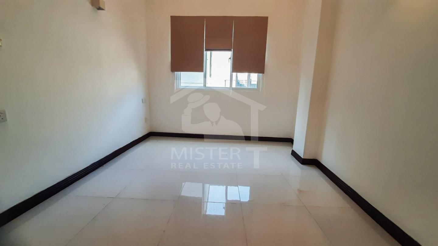 Apartment for Sale at Elegant 16- image 2