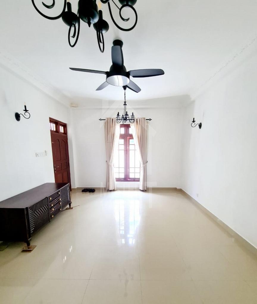 House for Sale in Piliyandala - image 2