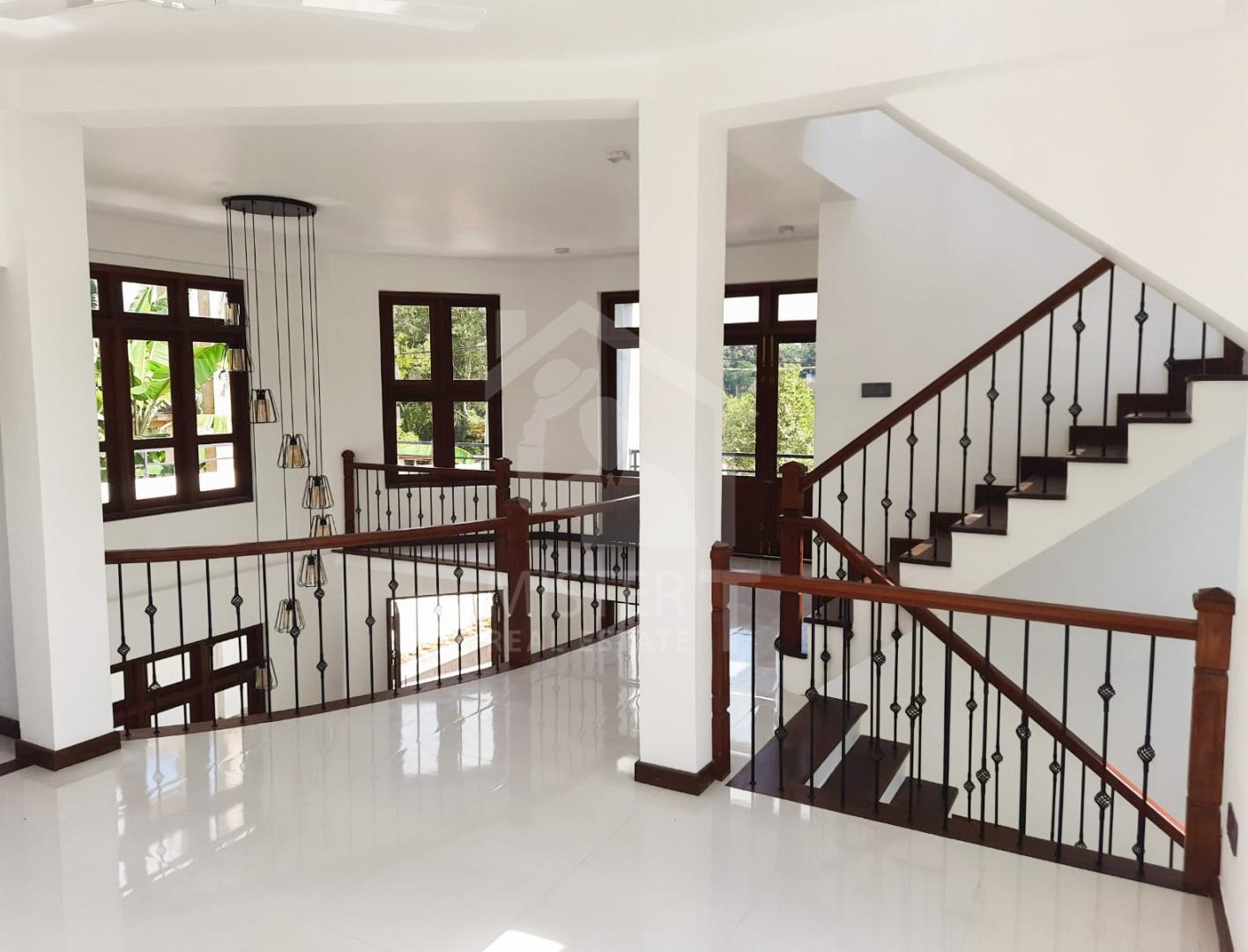 House for Sale in Katunayake- image 2