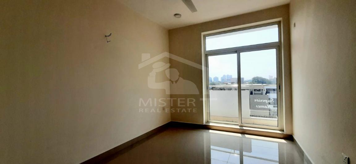  Apartment for Sale at Superior Homes- image 3