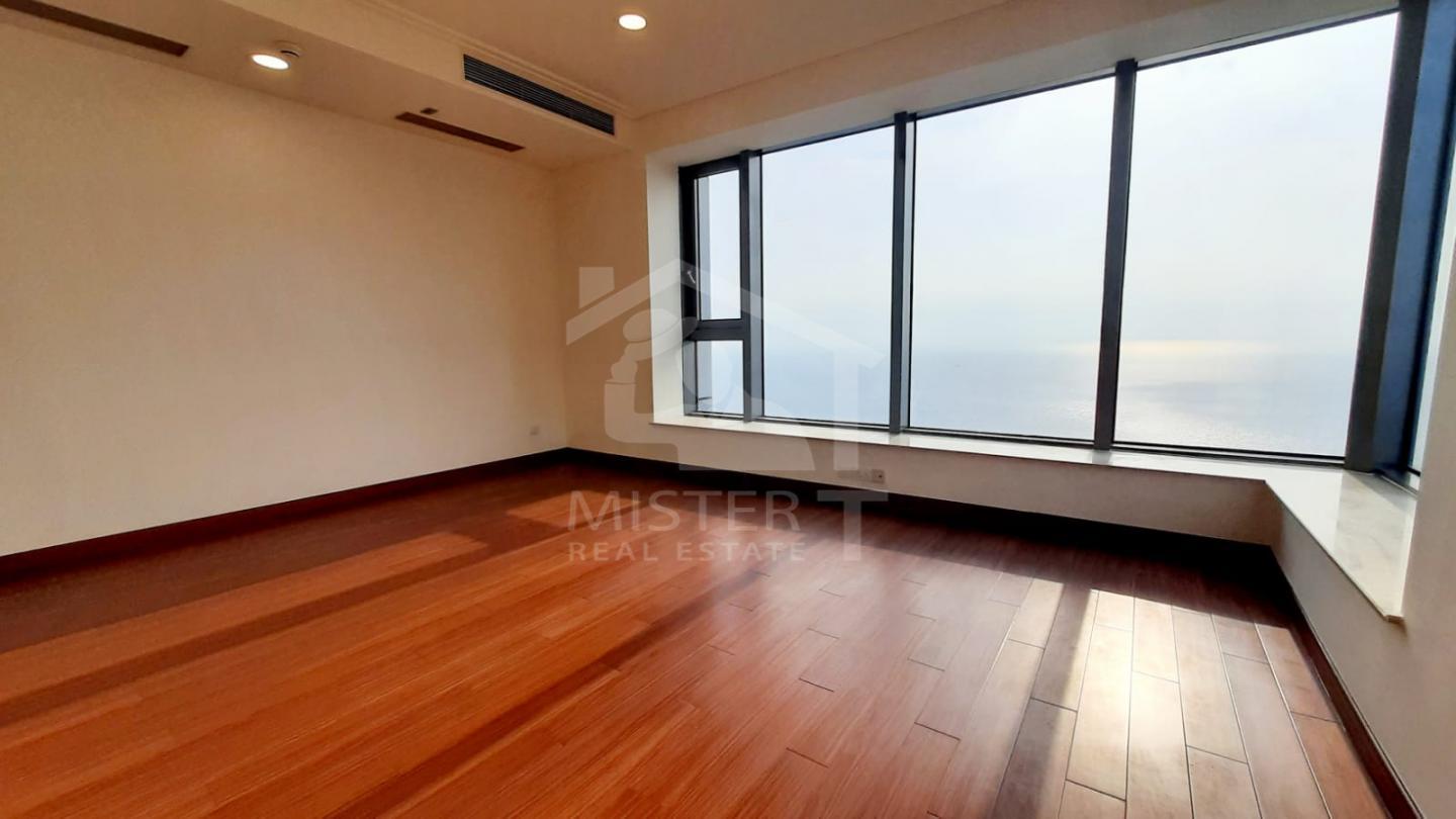 Apartment for Sale in Astoria - image 3