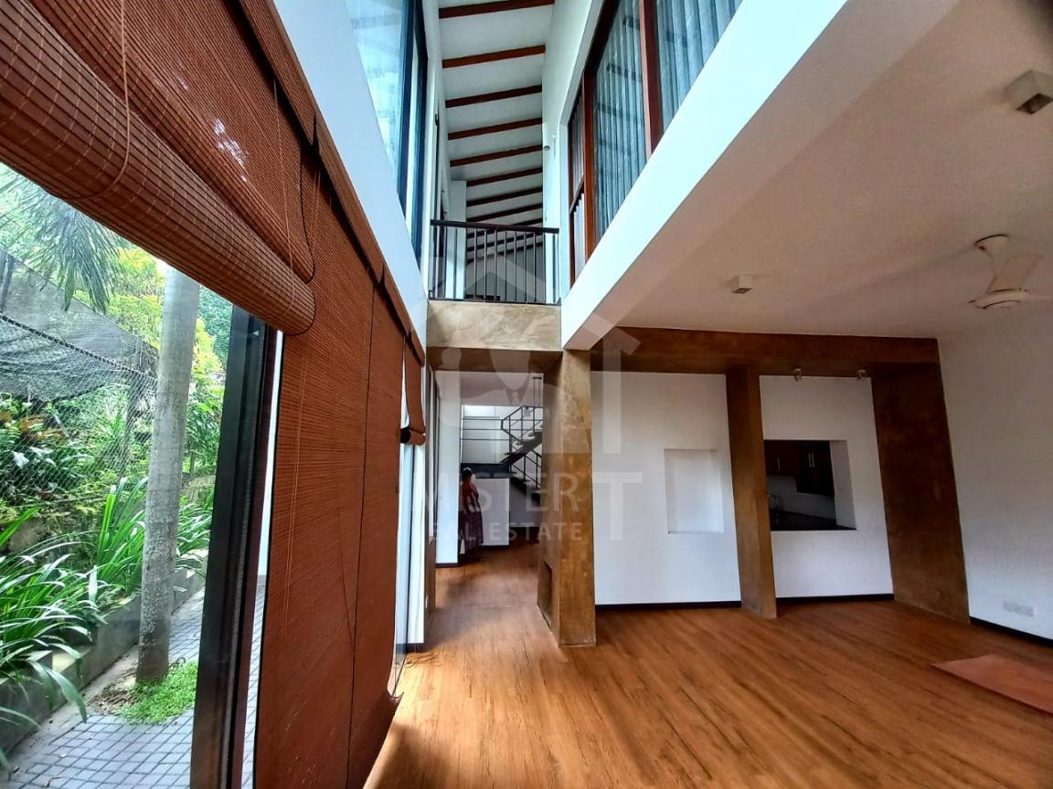 House for Sale in Rajagiriya - image 3