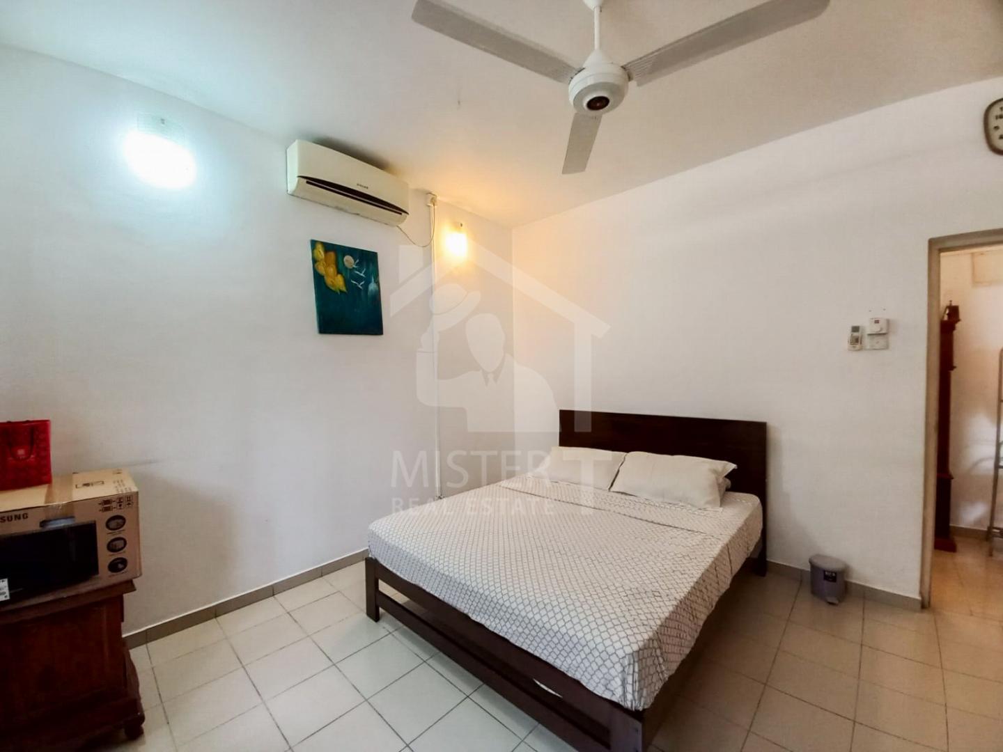 House for Sale in Colombo 05- image 3