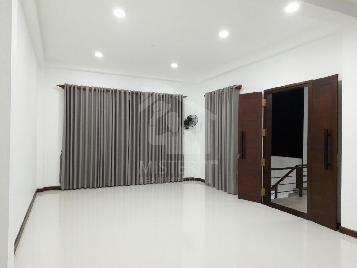 House for Sale in Padukka - image 3