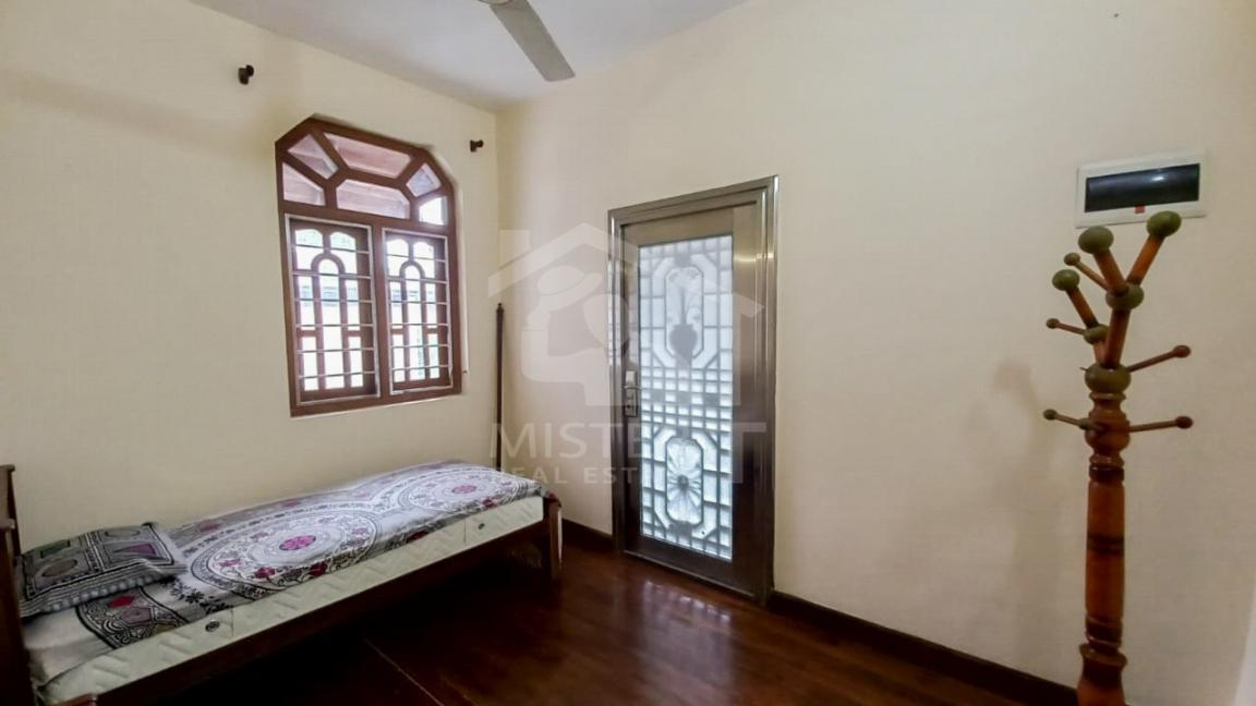 House for Sale in Colombo 06- image 3
