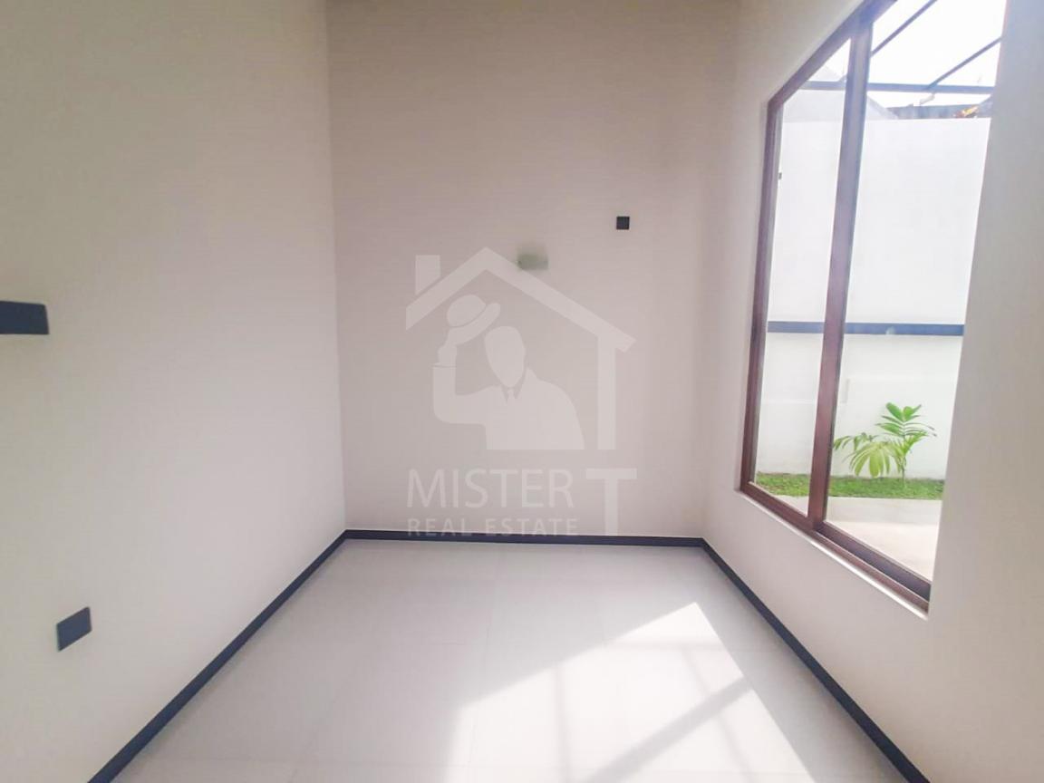 House for Sale in Polgasowita - image 4