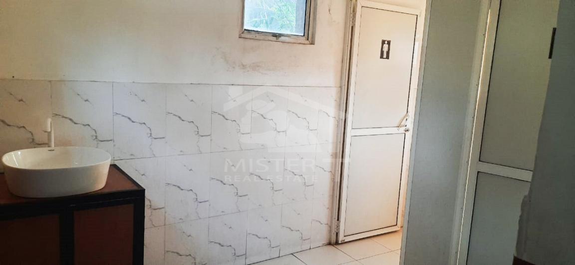 Commercial Property for Sale in Kadugannawa- image 4