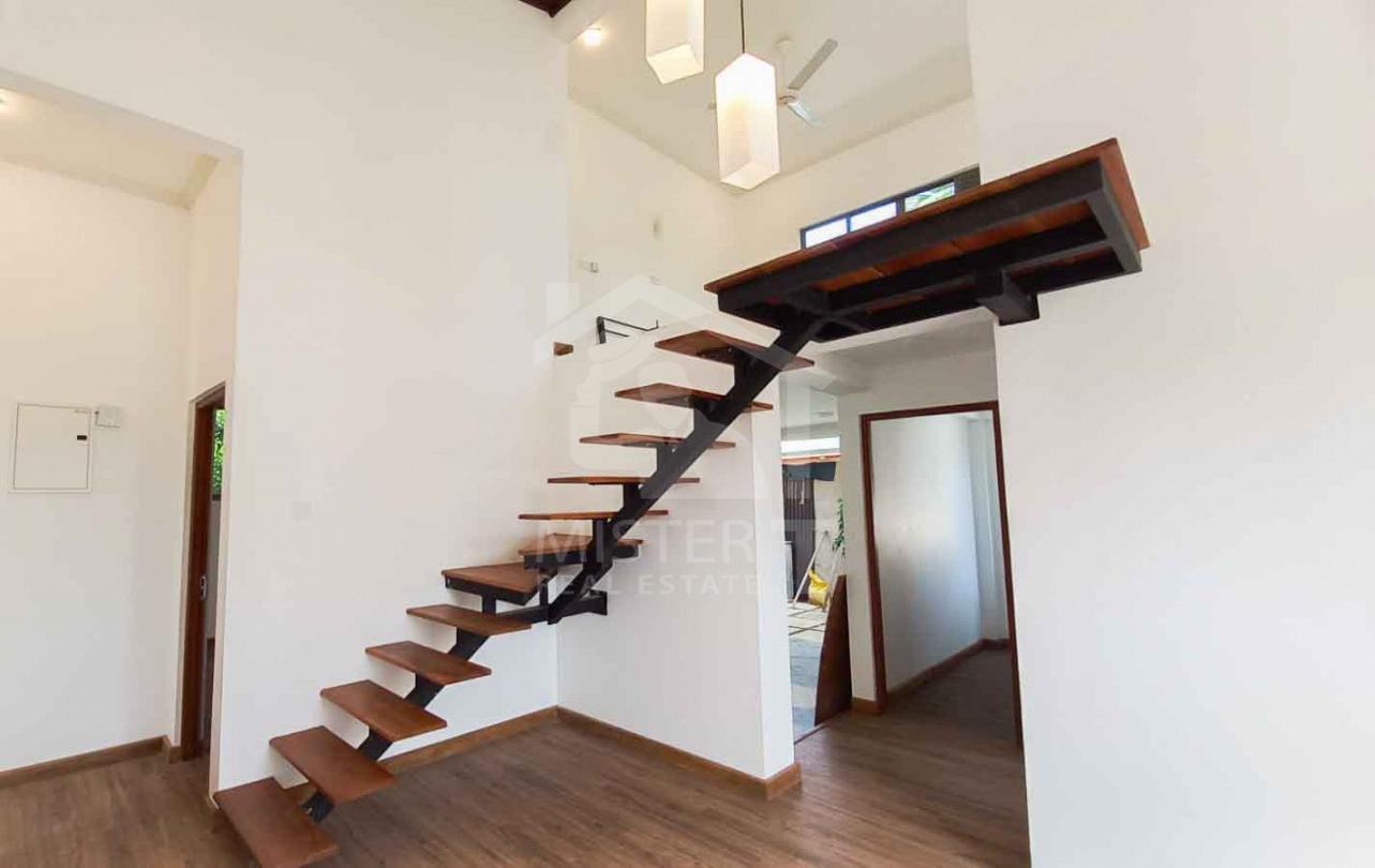 House for Sale in Athurugiriya - image 4