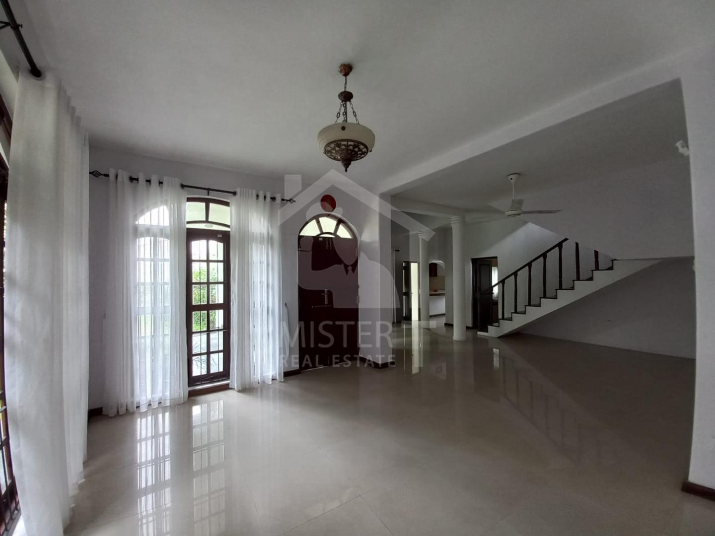 House for Sale in Nawala- image 5