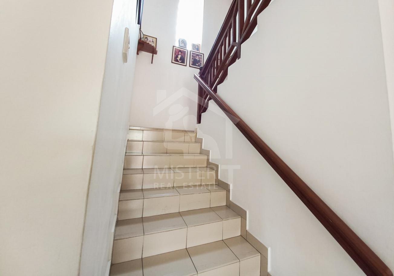House for Sale in Colombo 05- image 5