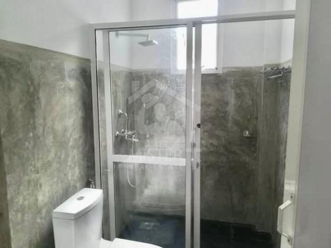 House for Sale in Homagama - image 6