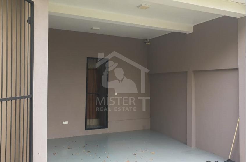 House for Sale in Battaramulla - image 6