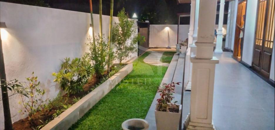 House for Sale in Piliyandala - image 6