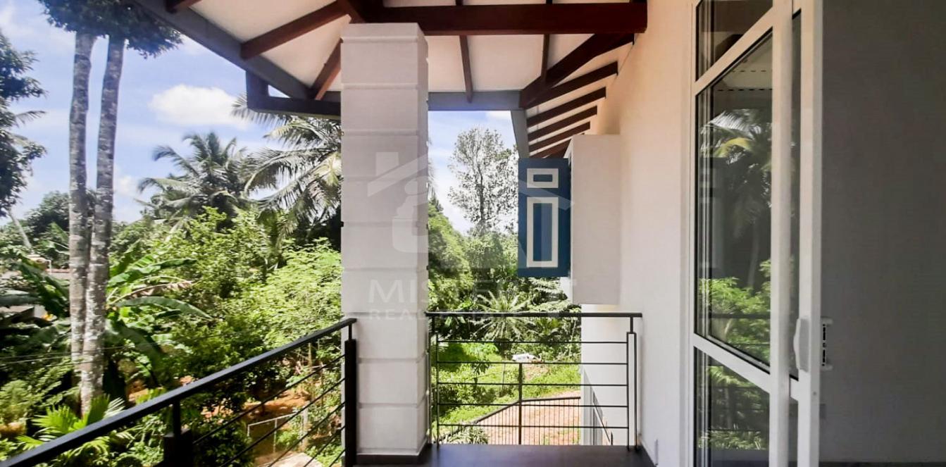 House for Sale in Kottawa - image 7