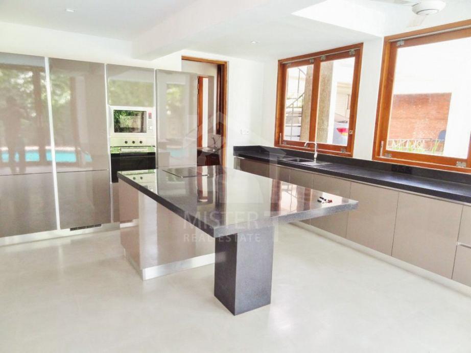 House for Sale in Battaramulla - image 8