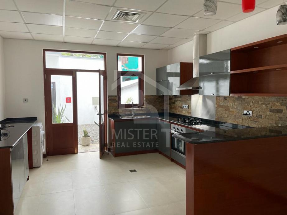 House for Sale in Piliyandala - image 8