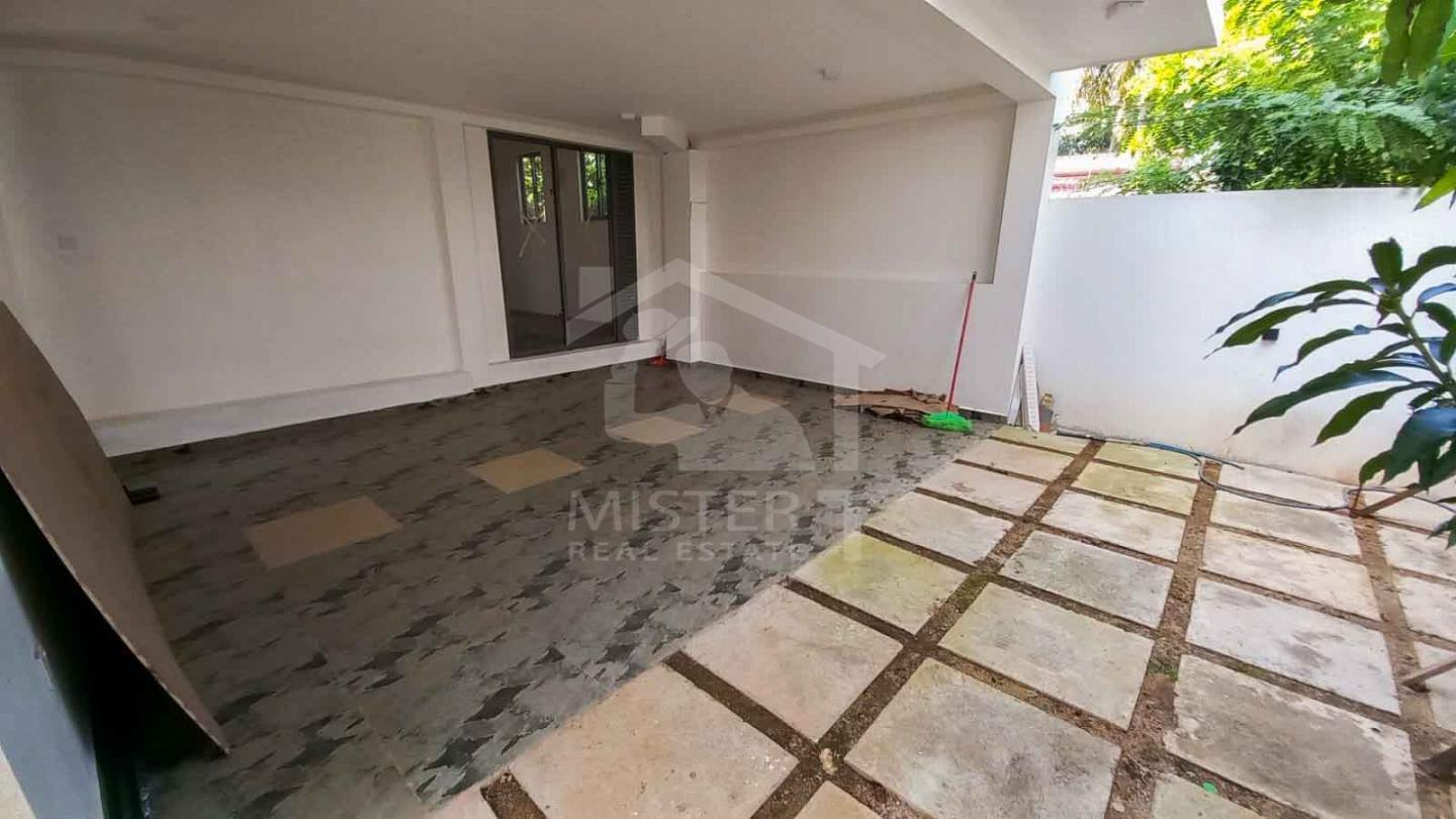 House for Sale in Athurugiriya - image 8