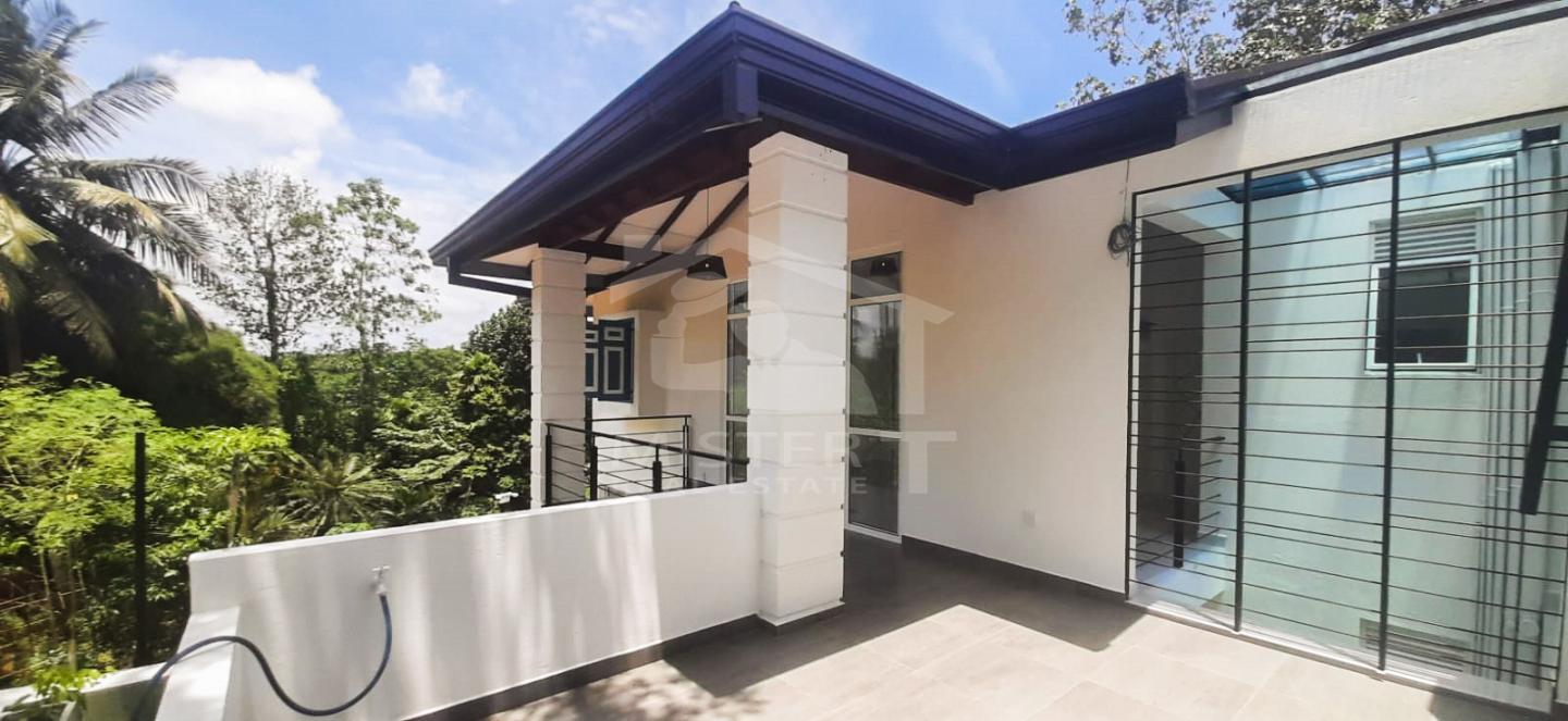 House for Sale in Kottawa - image 9